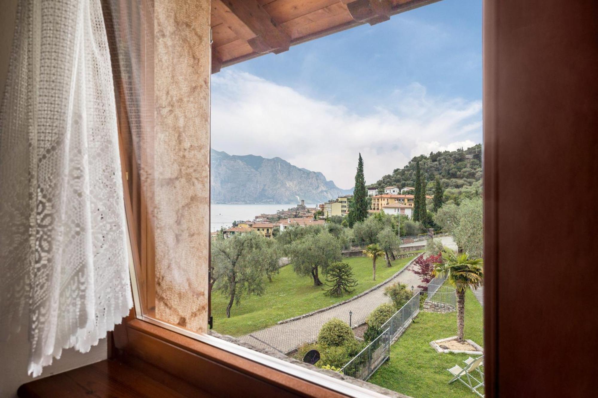 Апартаменти Casa Carlotta Мальчезіне Екстер'єр фото
